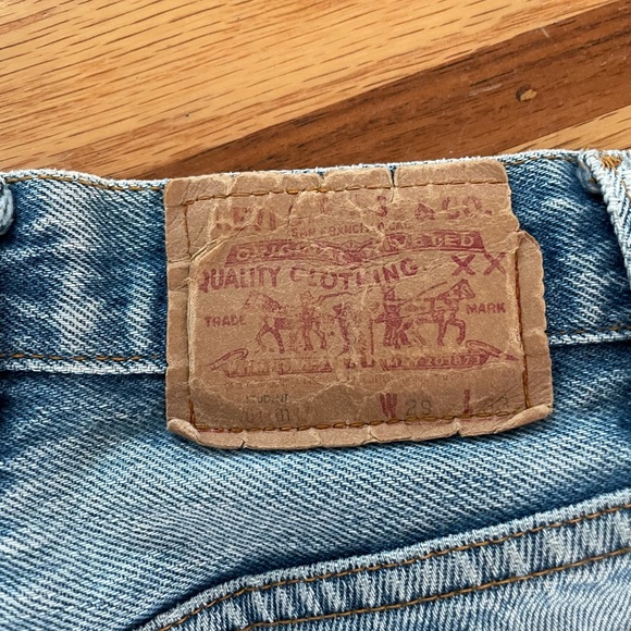 Vintage Levi’s 701 Student Jeans - Picture 12 of 12